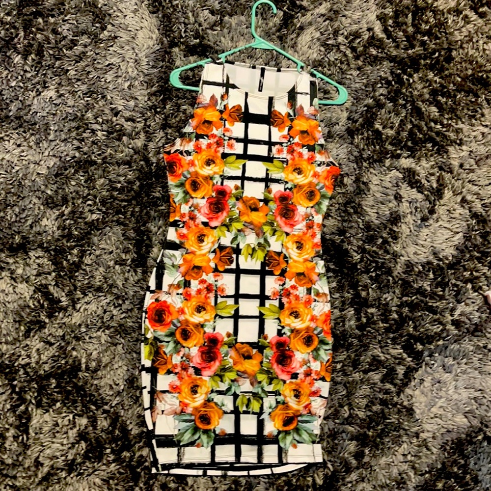 Checkered Floral body con dress